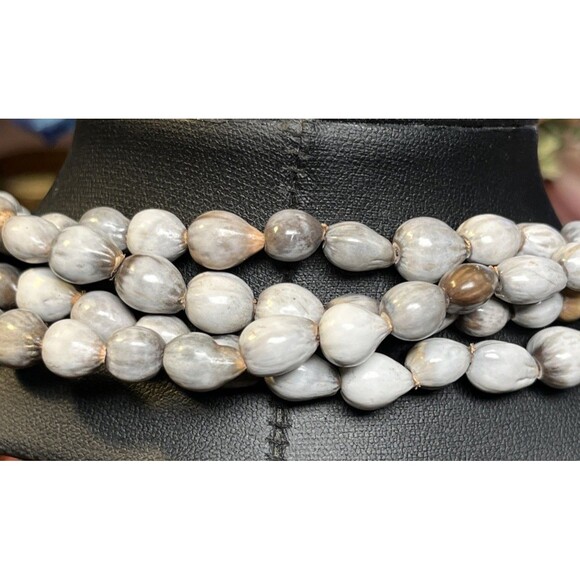 Vintage Continuous Single Strand Natural Job's Tears Prayer Bead Necklace 84 in - Picture 3 of 3